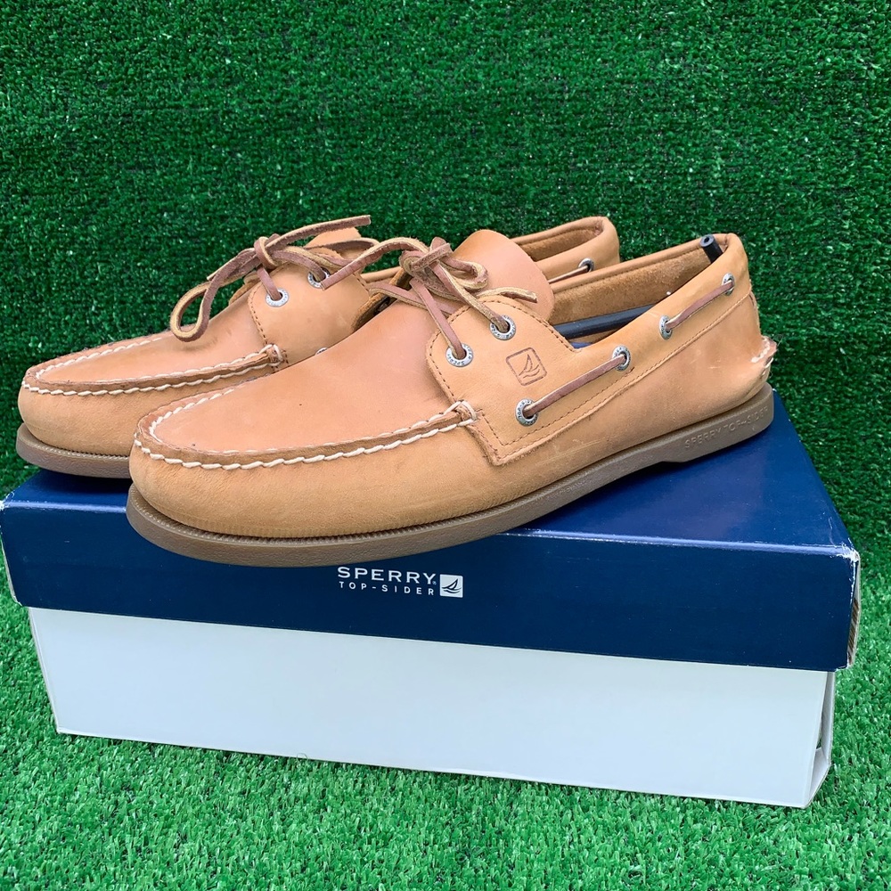 Boat shoes
